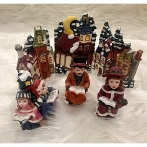 Vintage 4 Piece Lot Christmas Village Christmas Caroling Figurines